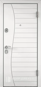 Входная дверь в квартиру белого цвета №34 внешняя - фото